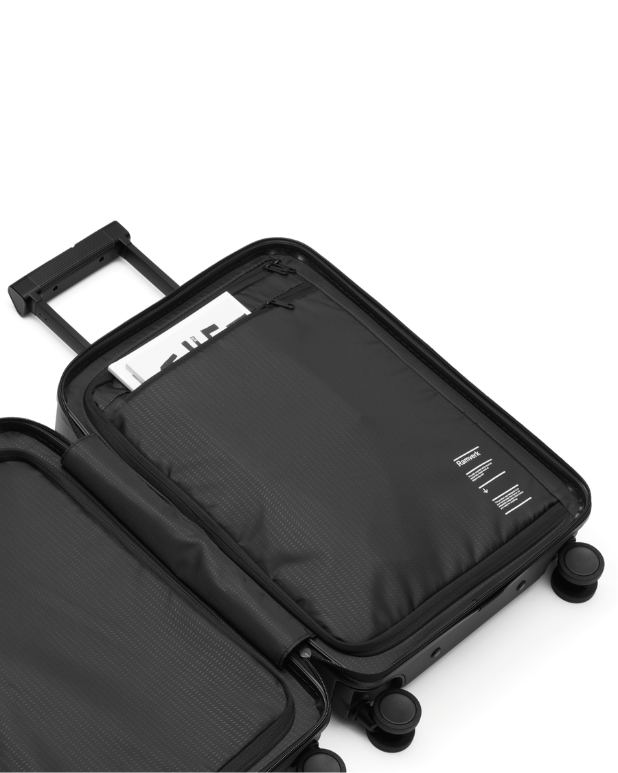 Divider Right for Ramverk zippered Carry-on.png