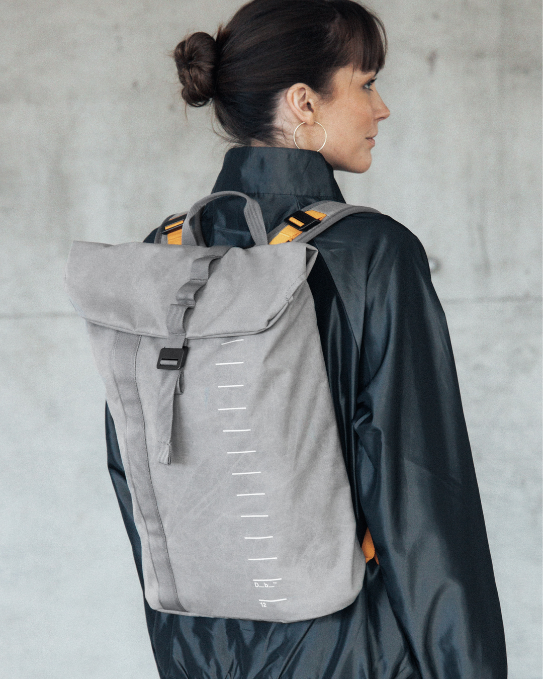 Essential Backpack 12L Sand Grey