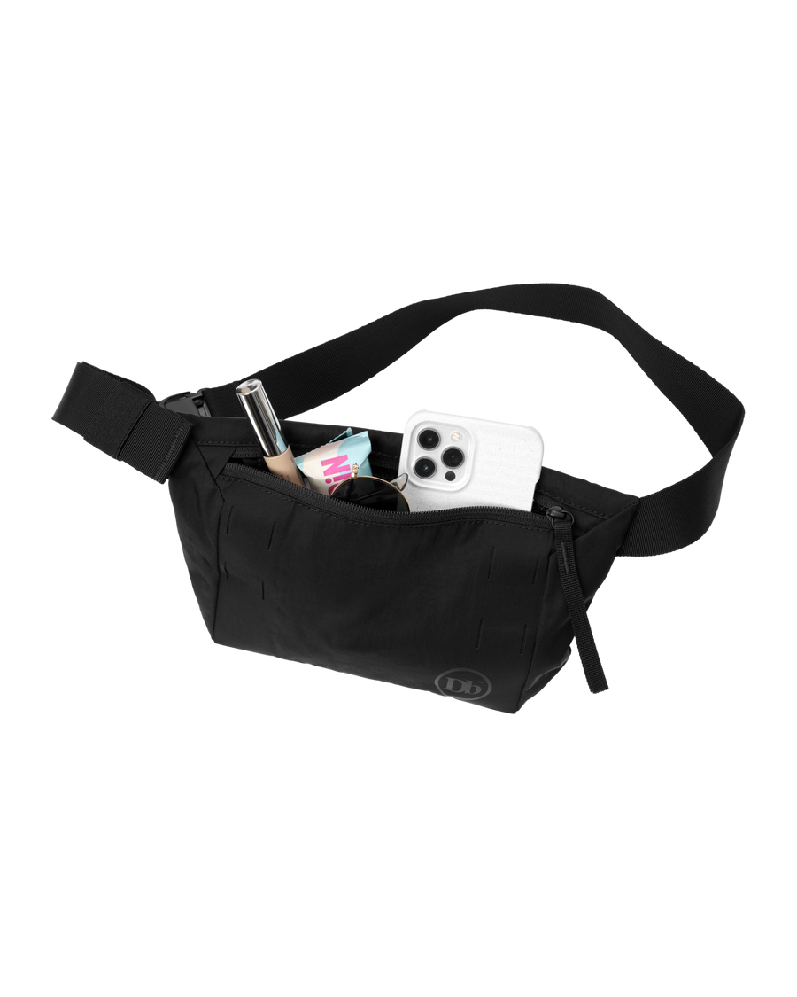 FreyaFannyPackL-1_7541b441-ddda-427e-9309-e1da9eb59d8b.png