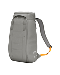 Hugger 20L Sand Grey_1.png