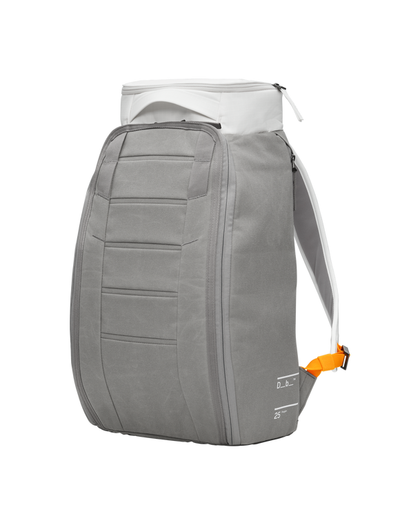 Hugger Backpack 25L Concrete Dice-7.png