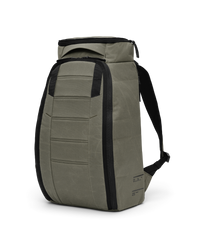 Hugger Backpack 25L Forest Green_1.png