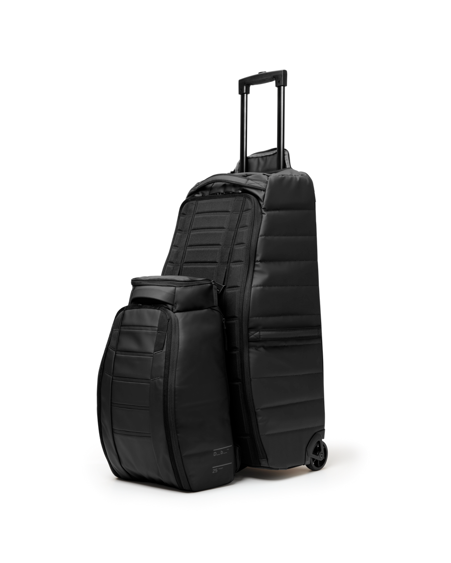 Hugger Backpack 25L Reflective Black-1.png