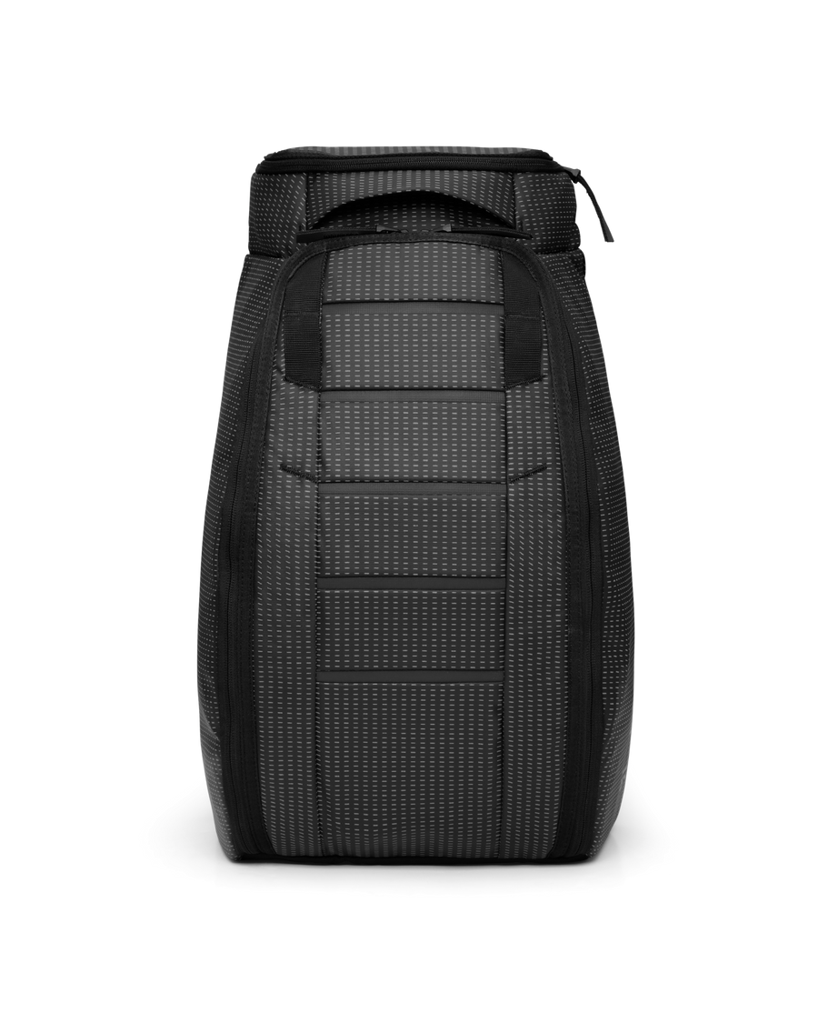 Hugger Backpack 25L Reflective Black-8.png