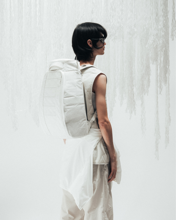 Hugger Backpack 30L Clean Slate