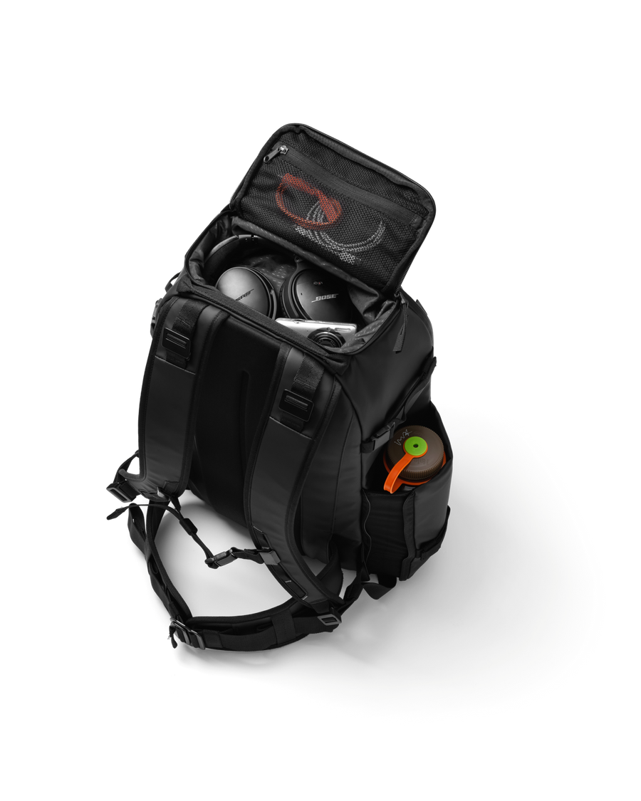 Ramverk Pro 32L Backpack Black Out 2024-9.png