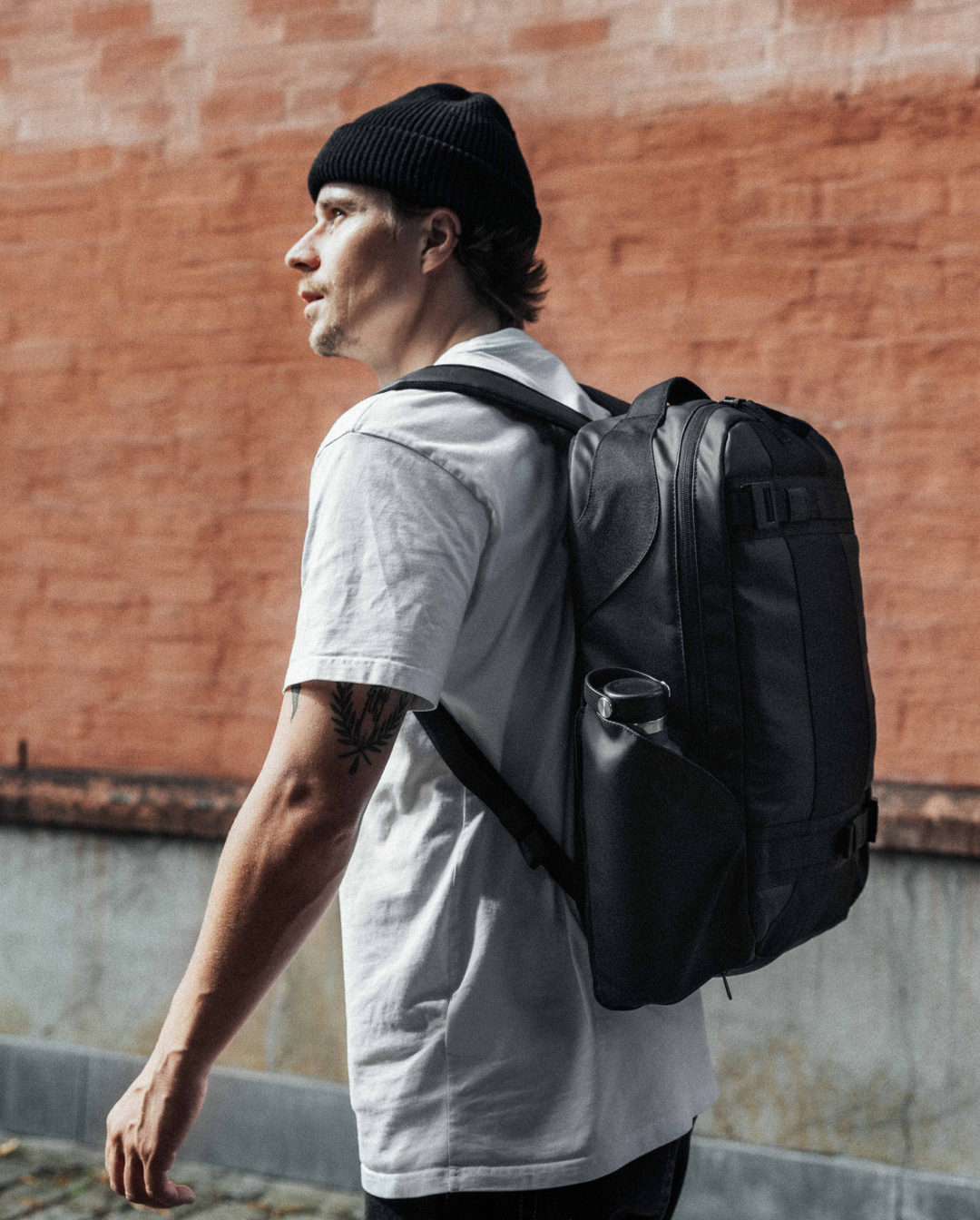 Skate Day Backpack 20L Black Out