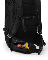 Snow Pro Backpack 25L Black Out-7.png