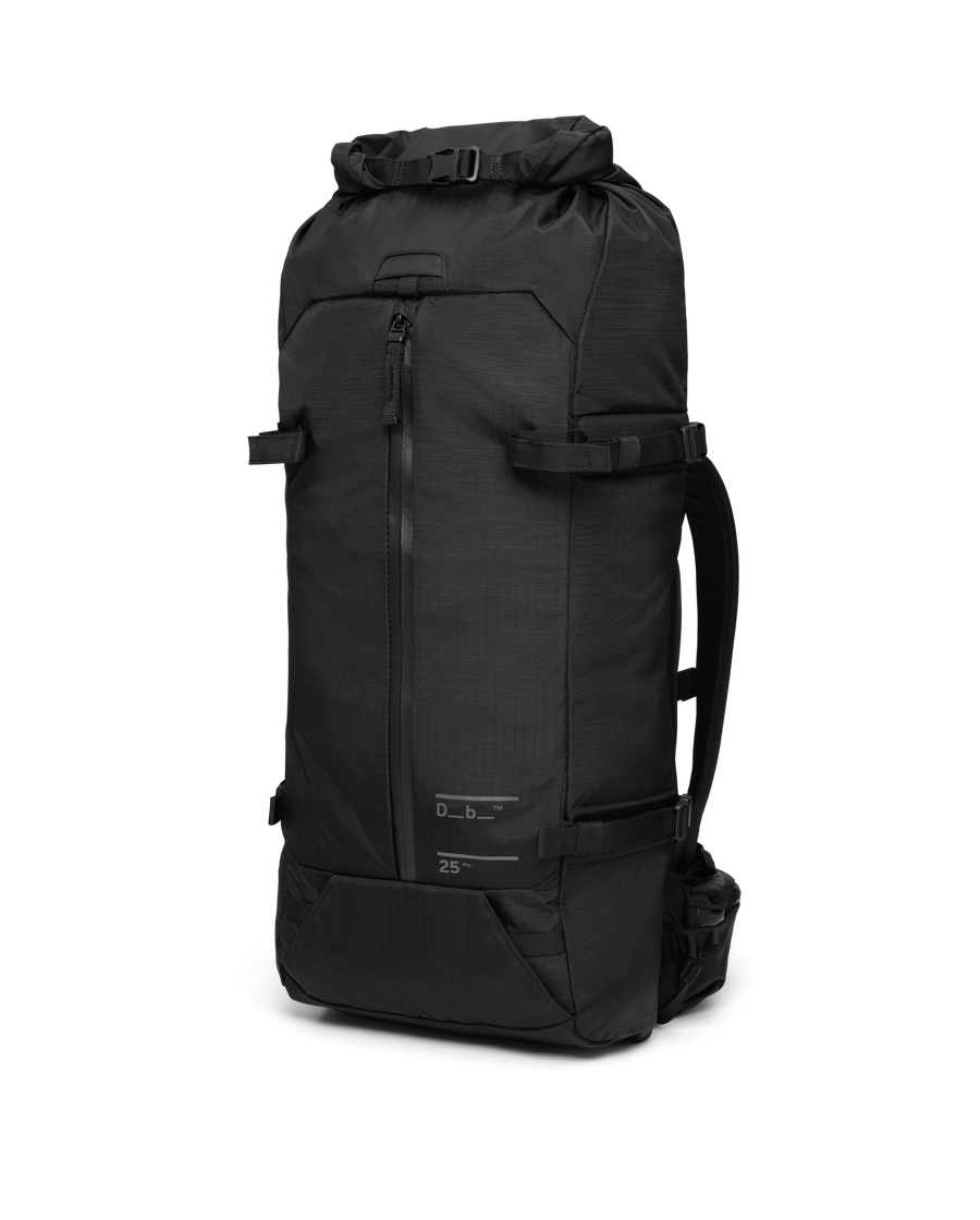 Snow Pro Backpack 25L Black Out.png