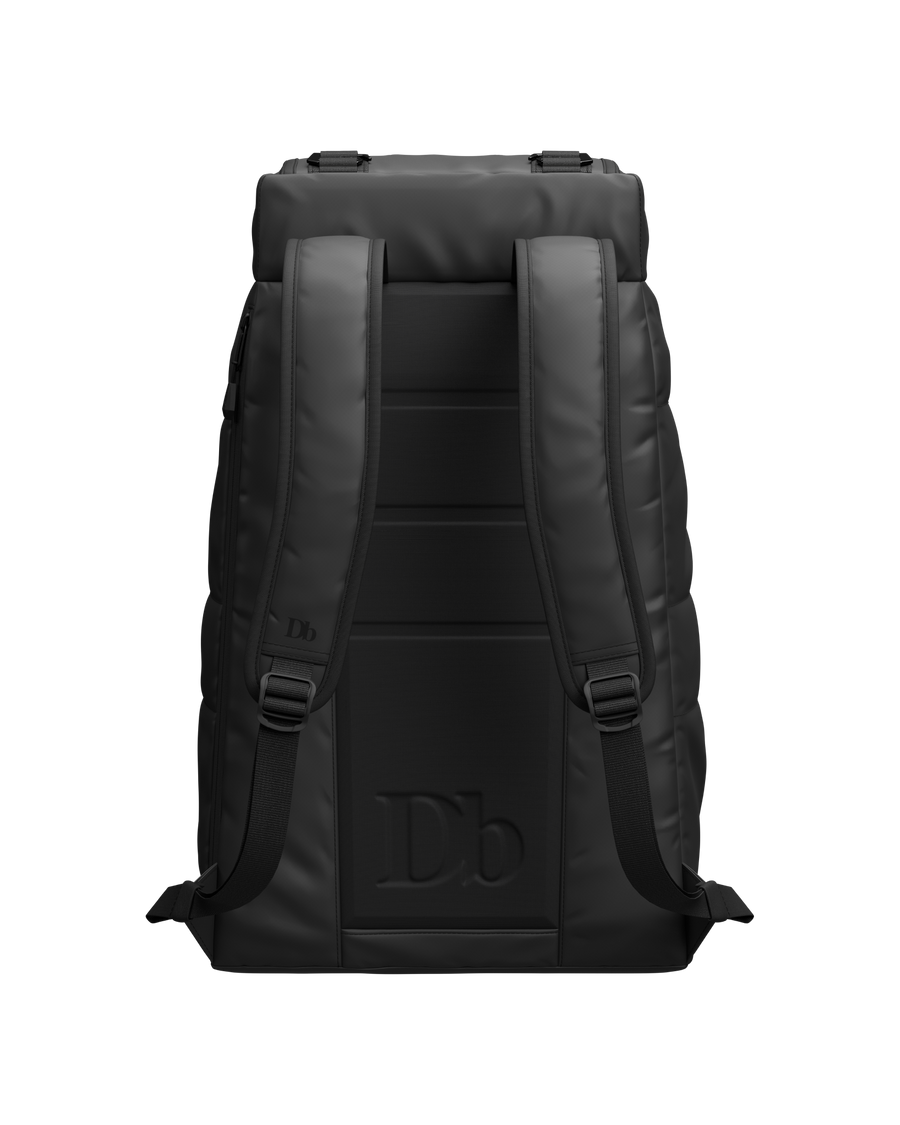 TheStrom30LBackpack-15_edc22dbf-94a3-4394-8737-83a1310c3b78 (1).png